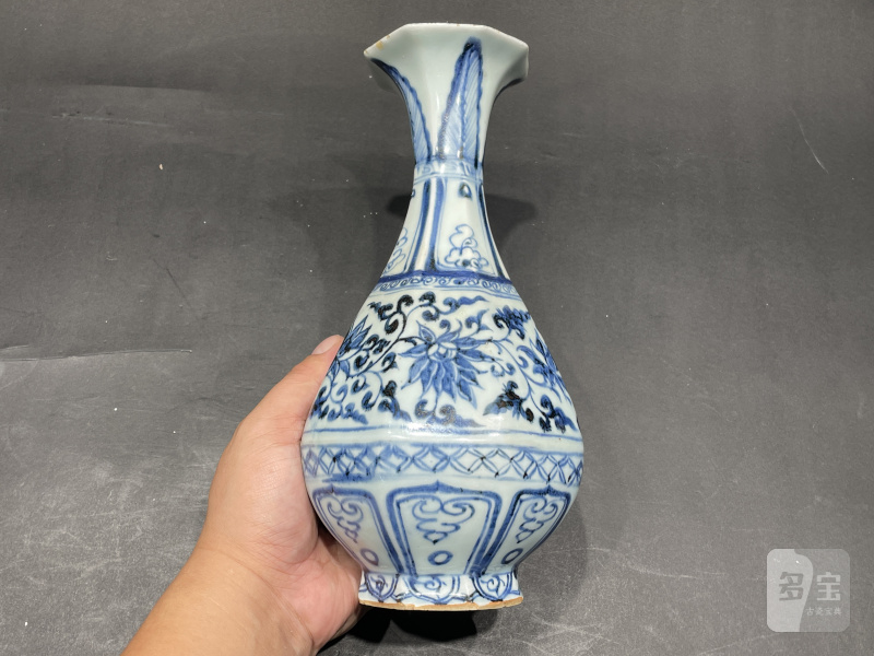 元 青花缠枝莲八方玉壶春瓶 - 图2